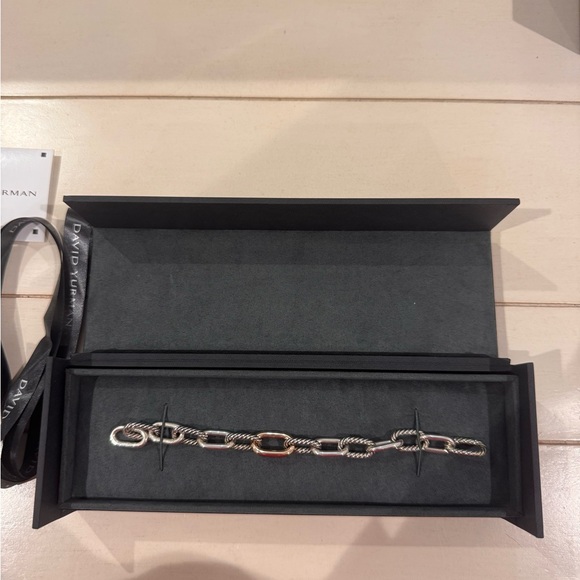 DY MADISON® CHAIN BRACELET
Sterling Silver with 18K Rose Gold, 11mm - Picture 7 of 12